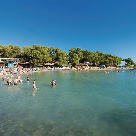 Two-bedroom In Biograd na Moru